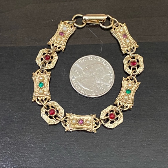 Vintage Unsigned Sarah Coventry Victorian Revival Gold-tone Link Bracelet - Picture 5 of 12